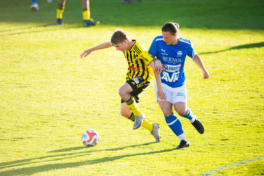 IFK Hässleholms Nog Flink och Bjärnums Hugo Svensson i