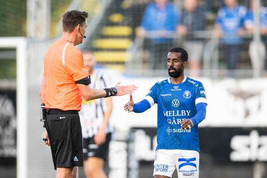 Trelleborgs Mohammed Khalid Saeid tackar Domare Magnus