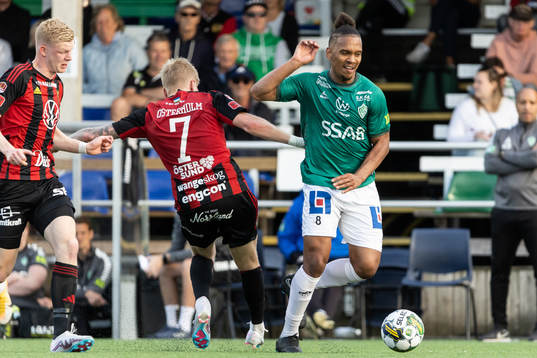 Östersunds Andre Österholm och Brages Seth Hellberg