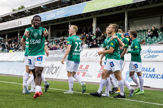Brages spelarna jublar
