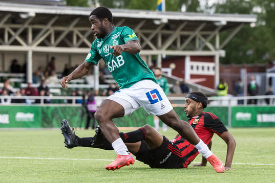 Brages Douglas Karlberg och Östersunds Theodore Rask