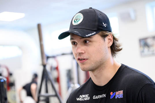 Målvakt Frederik Dichow