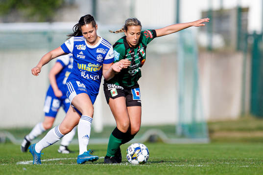 Ullareds Amanda Svensson och Varbergs Ellen Heurlin
