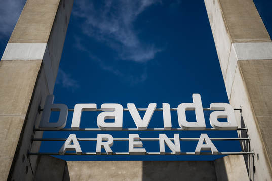 Skylt på Bravida Arena