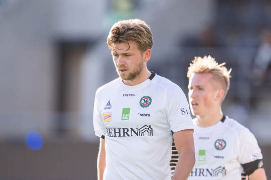 Örebros Niclas Bergmark deppar