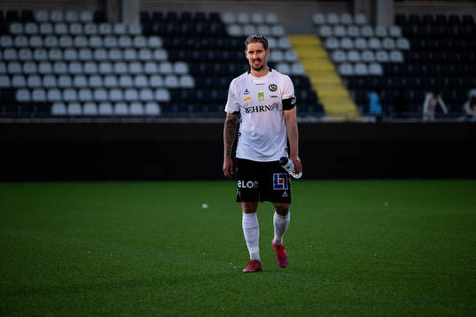Örebros Daniel Björnquist deppar