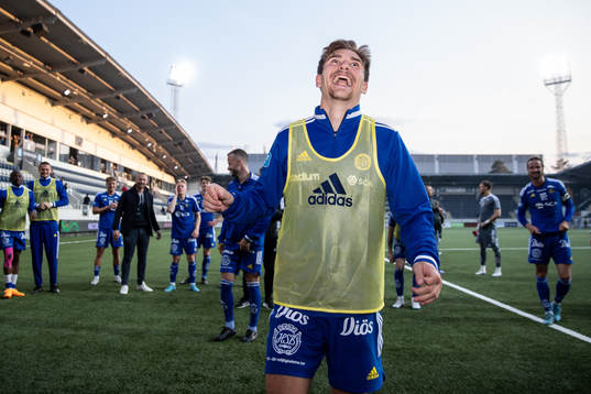 GIF Sundsvalls Johan Bengtsson jublar