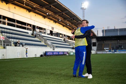 GIF Sundsvalls Pontus Engblom och tränare Douglas Jakobsen