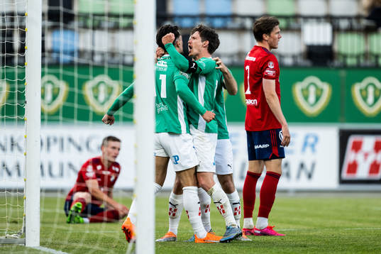 Jönköpings Södras Robin Book jublar