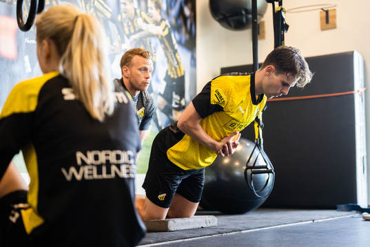 Lisa Löwing, fystränare Kári Sveinsson och Lars Olden
