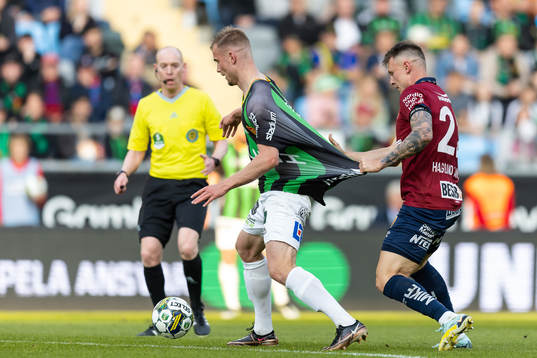 GAIS Alexander Ahl Holmström och Örgrytes Marcus Haglind