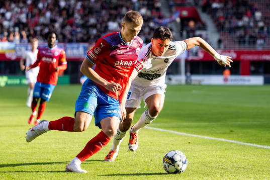 Helsingborgs Erik Ring och Skövde AIKs Armend Suljev