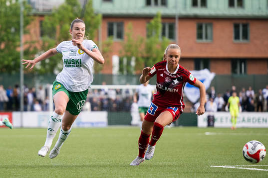 Hammarbys Emma Westin och IFK Norrköpings Jennie Egeriis