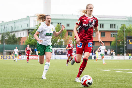 Hammarbys Emma Westin och IFK Norrköpings Ebba Handfast