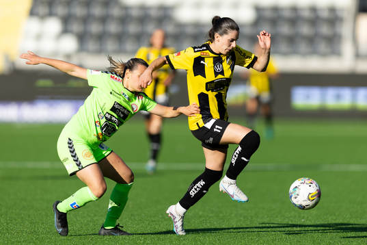Kristianstads Emma Petrovic och Häckens Clarissa Larisey