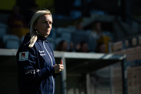 Kristianstads tränare Elisabet Gunnarsdottir innan