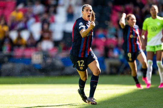 Patri Guijarro of Barcelona celebrates scoring 1-2