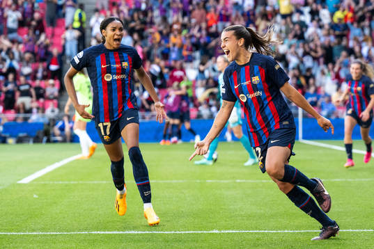 Patri Guijarro and Salma Paralluelo of Barcelona celebrate