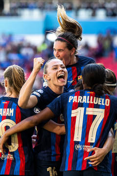 Fridolina Rolfö of Barcelona celebrates 2-2 by Patri