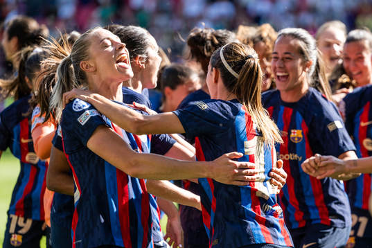 Fridolina Rolfö and Aitana Bonmati of Barcelona celebrate