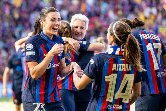 Ingrid Syrstad Engen and Aitana Bonmati of Barcelona