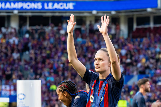 Caroline Graham Hansen of Barcelona celebrates