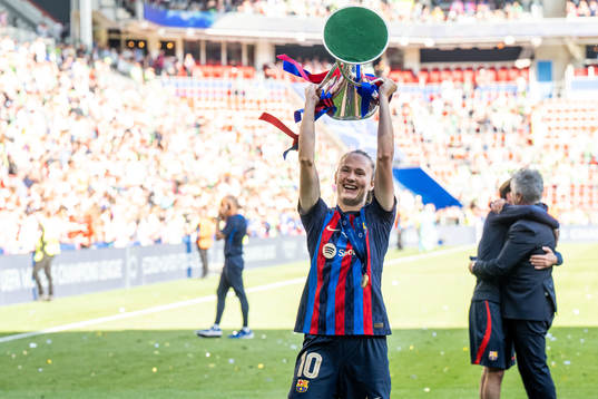 Caroline Graham Hansen of Barcelona celebrates with the
