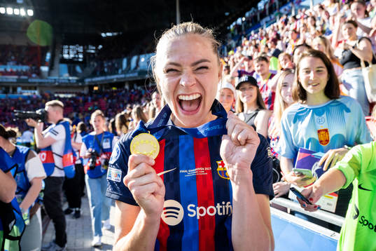 Bläddra bland fler bilder av Football, UEFA Women's Champions League, Final, Barcelona - Wolfsburg