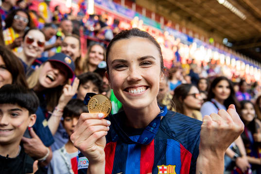 Ingrid Syrstad Engen of Barcelona celebrates