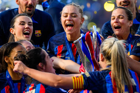 Ingrid Syrstad Engen and Fridolina Rolfö of Barcelona