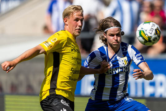 Mjällbys Herman Johansson och IFK Göteborgs Gustaf Norlin