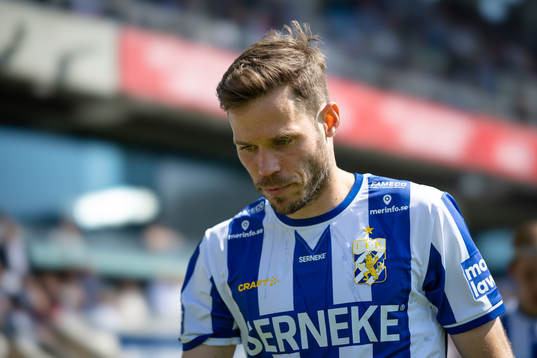 IFK Göteborgs Emil Salomonsson innan fotbollsmatchen i