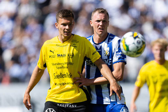 Mjällbys Arvid Brorsson och IFK Göteborgs Adam Carlén