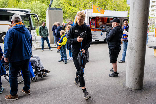 Sivert Heltne Nilsen of Brann arrives