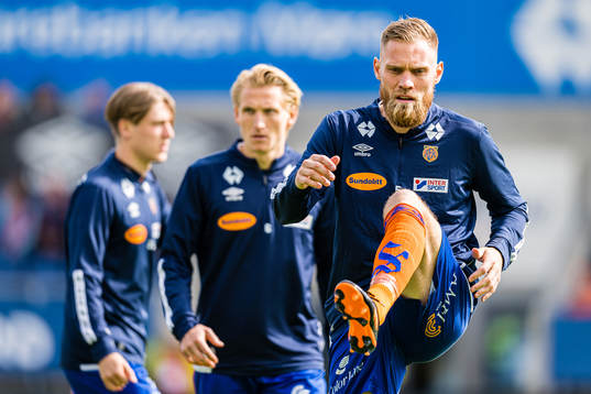 David Fällman of Aalesund warms up