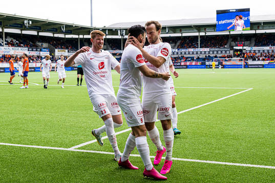 Niklas Castro of Brann celebrates