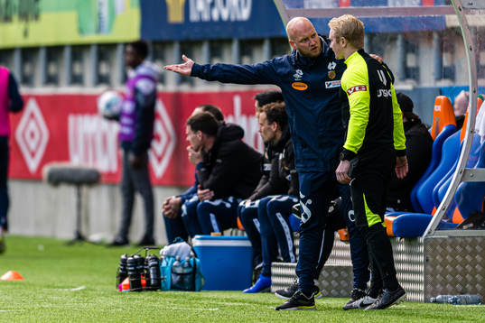Marius Bøe, head coach of Aalesund, and Bendik Haarberg,