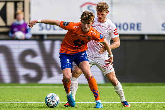Nikolai Hopland of Aalesund and Ole Didrik Blomberg of Brann