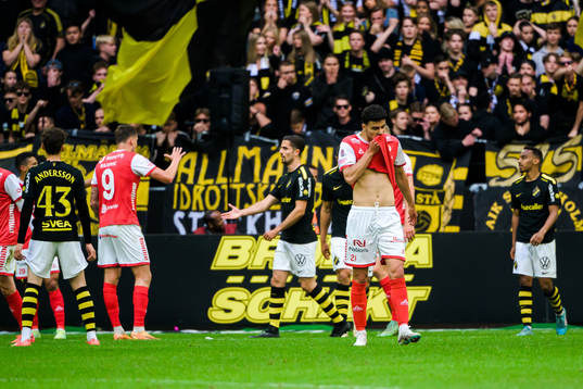 Kalmars Deniz Hummet deppar