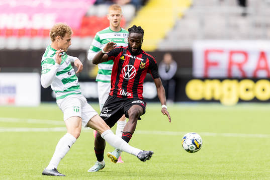 Västerås SKs Herman Magnusson och Östersunds Mansour