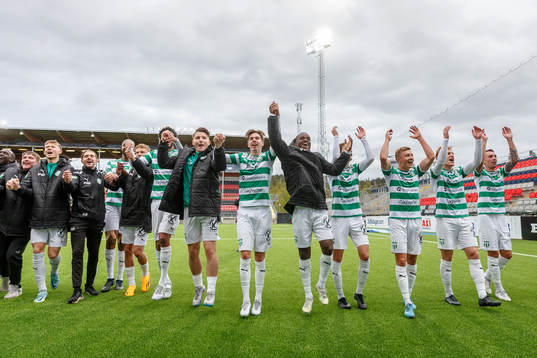 Västerås SKs spelare jublar