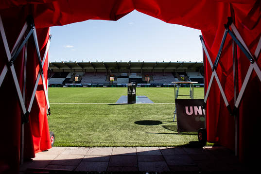 inför fotbollsmatchen i Superettan mellan Örebro och Gefle
