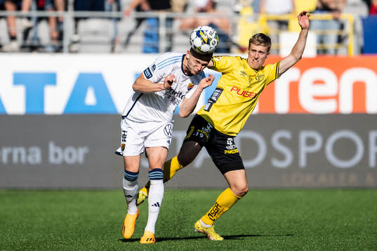 Djurgårdens Piotr Johansson och Elfsborgs Jeppe Møldrup