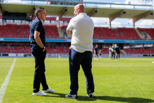 Östers tränare Srdjan Tufegdzic och Utsiktens manager