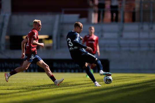 Östers Adam Bergmark Wiberg och Utsiktens Jesper Brandt