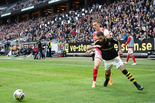 AIKs Jimmy Durmaz och Kalmars Mileta Rajovic