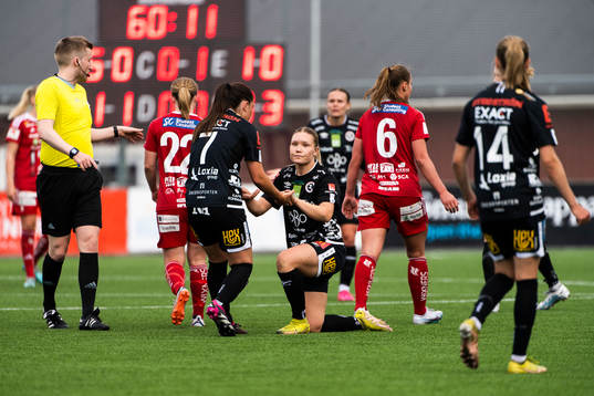 Örebros Emma Peuhkurinen