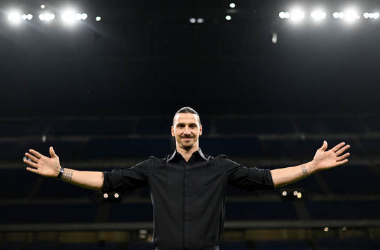 Bläddra bland fler bilder av Fotboll, Serie A, AC Milan - Hellas Verona