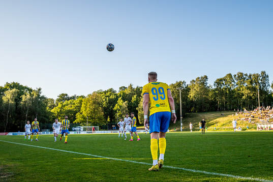 Eskilsminne IFs Robin Wendin Thomasson med ett inkast