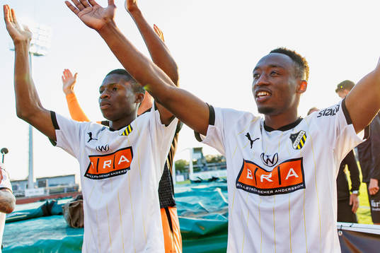 Häckens Benie Adama Traore jublar